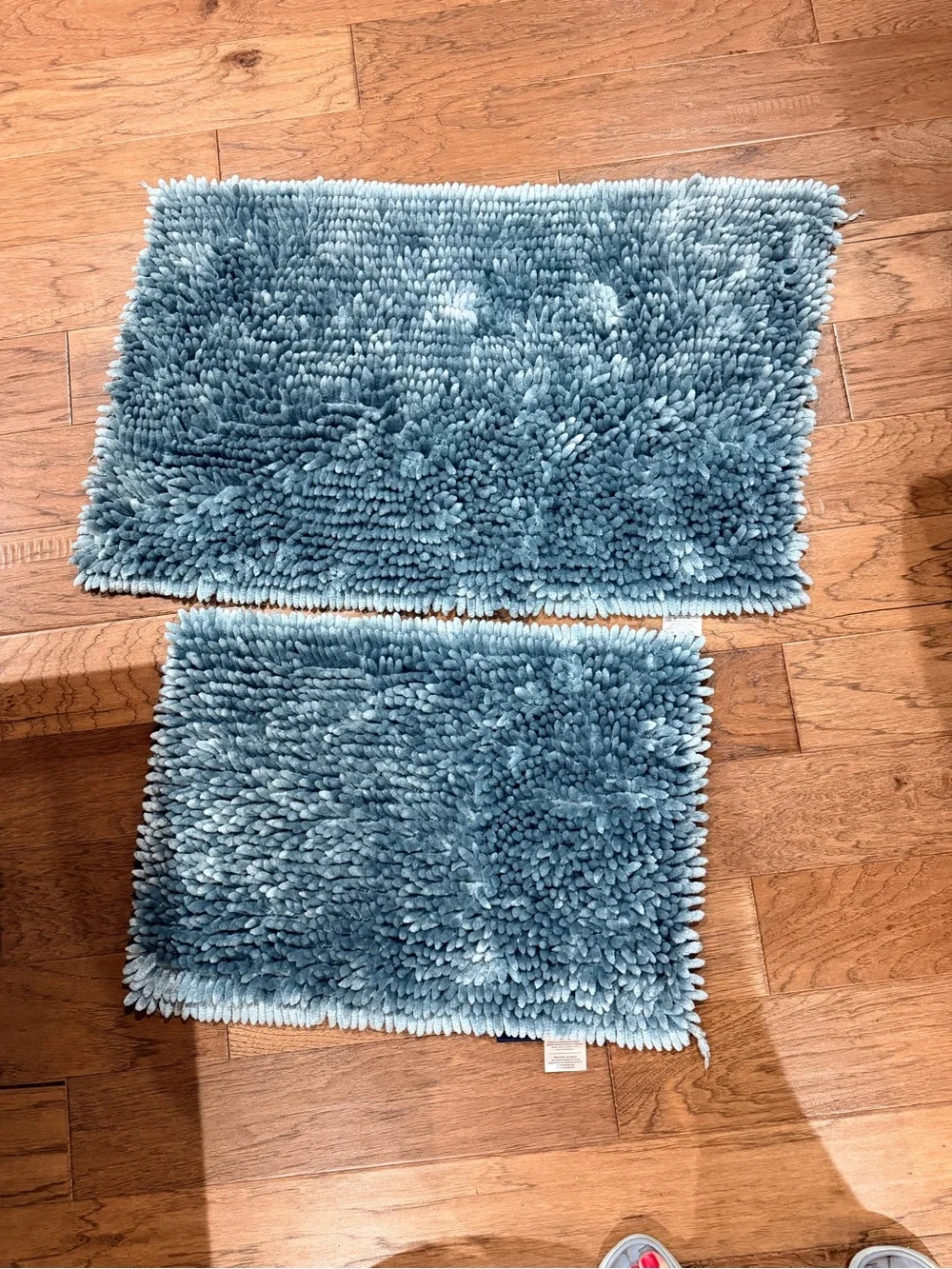 RACHEL Rachel Roy Plush Blue Shag Bath Mat Set